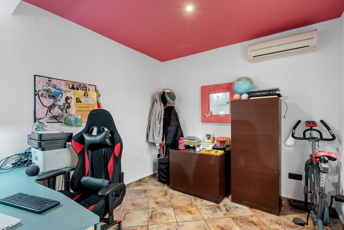 Huis te koop in Ciudad Quesada | 4 slaapkamers H5407420