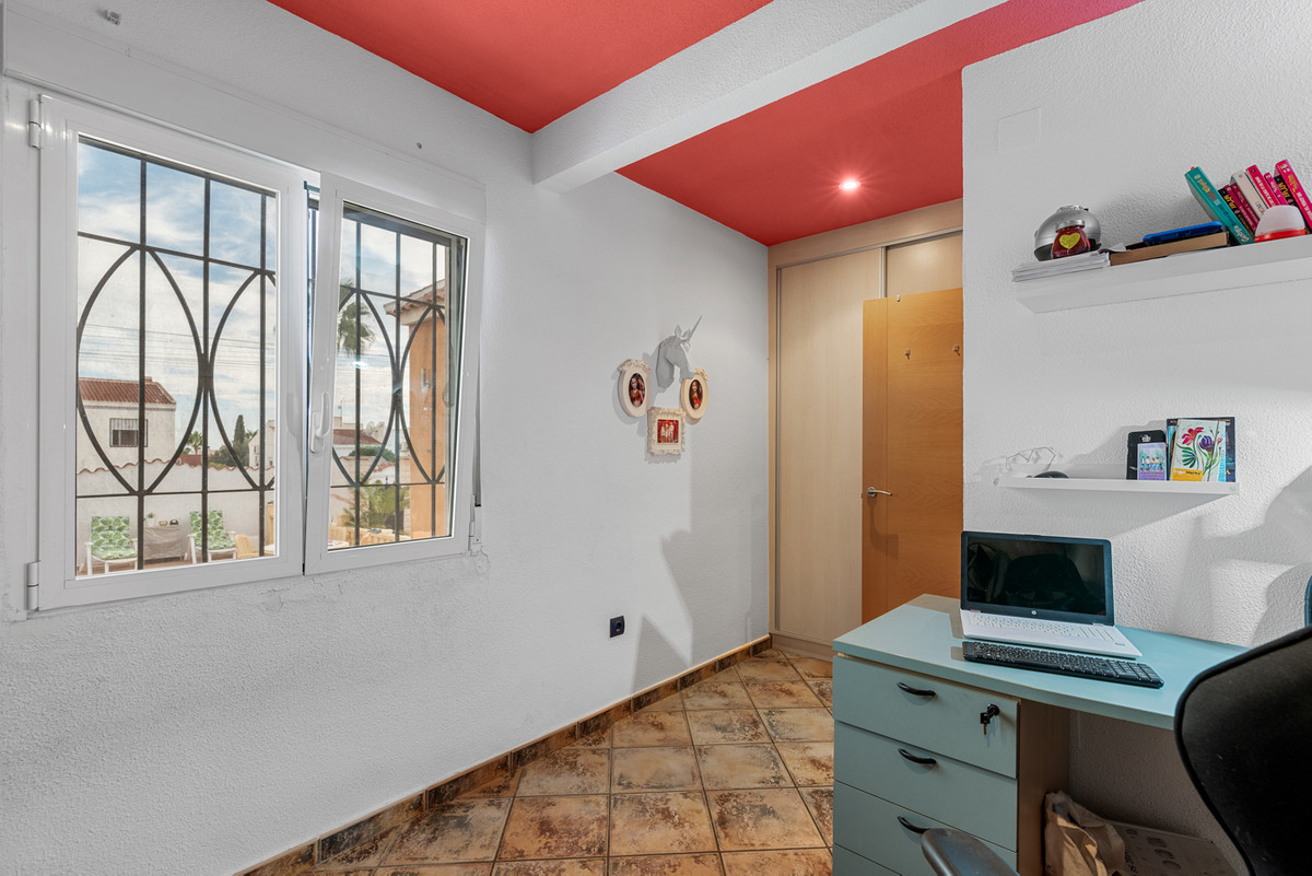 Huis te koop in Ciudad Quesada | 4 slaapkamers H5407420