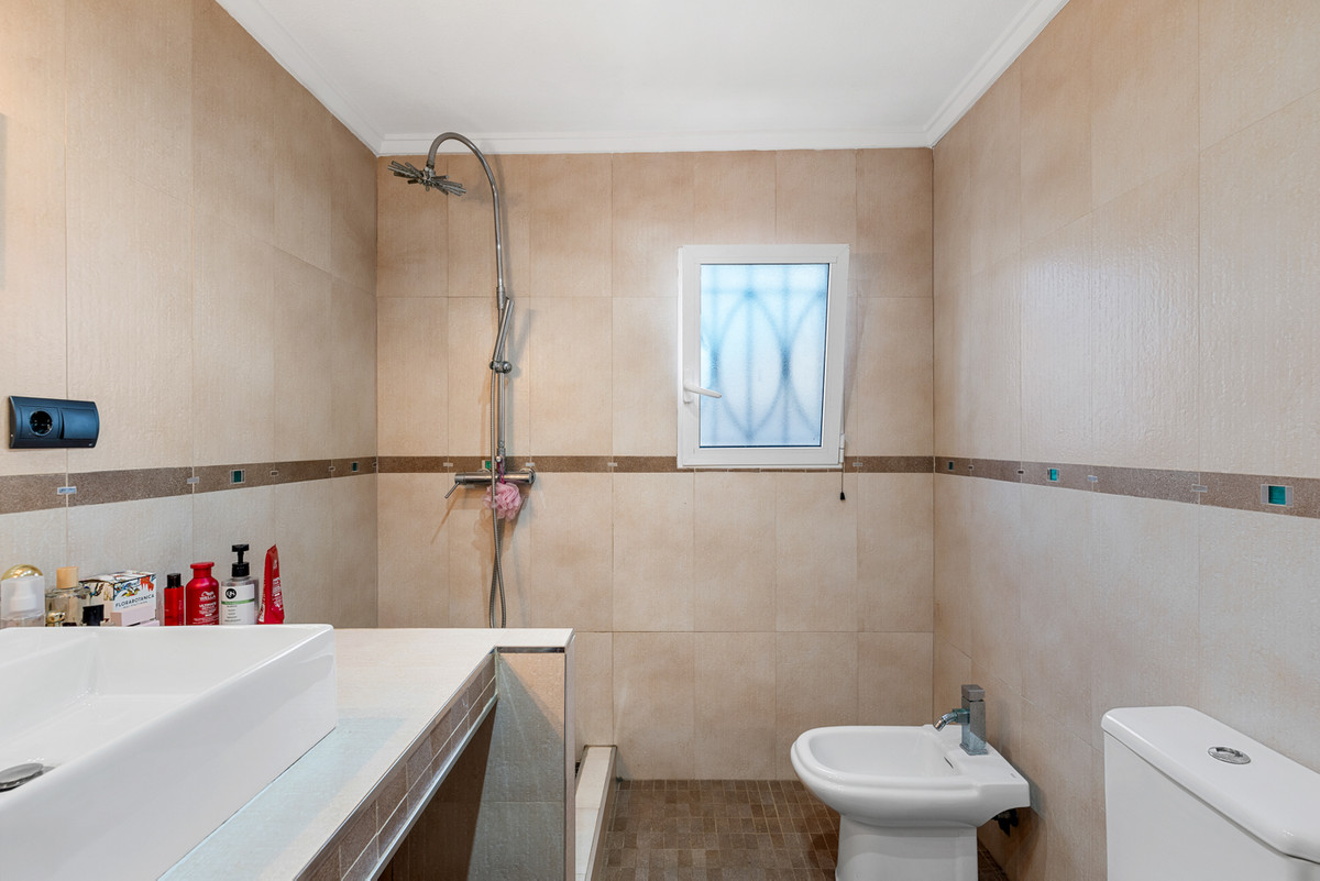 Huis te koop in Ciudad Quesada | 4 slaapkamers H5407420