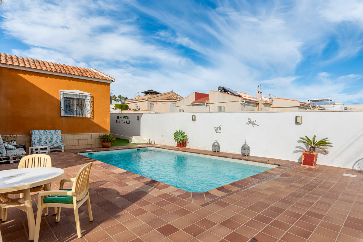 Huis te koop in Ciudad Quesada | 4 slaapkamers H5407420