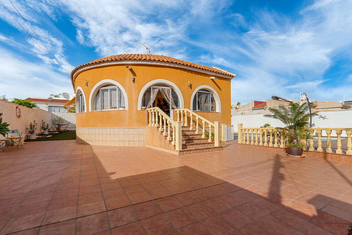 Huis te koop in Ciudad Quesada | 4 slaapkamers H5407420