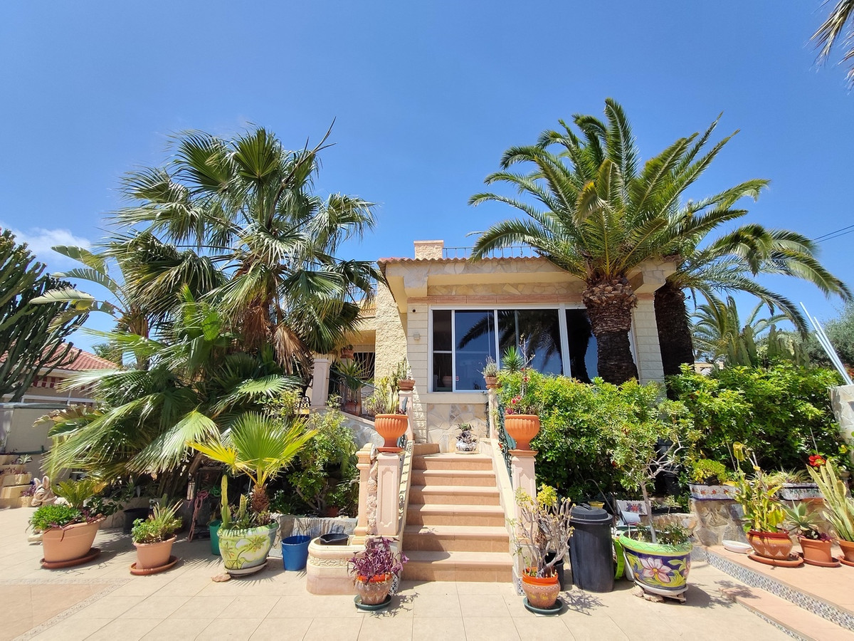 Huis te koop in Ciudad Quesada | 3 slaapkamers H5411866