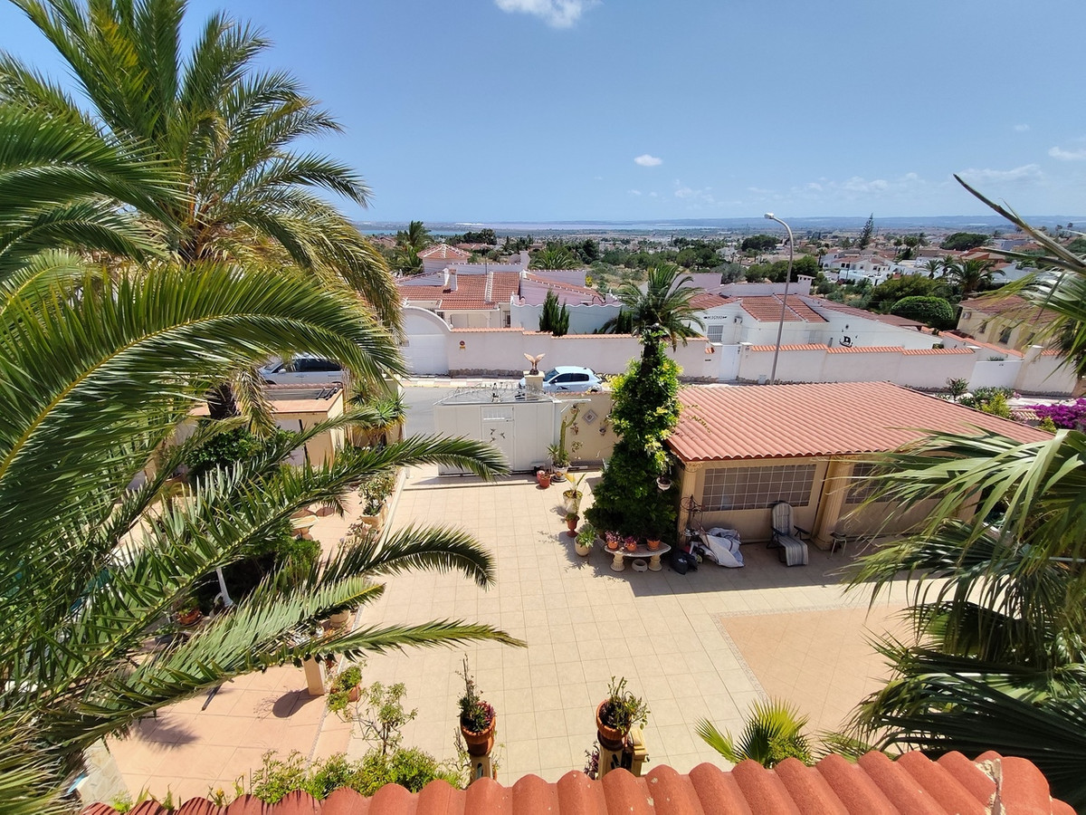 Huis te koop in Ciudad Quesada | 3 slaapkamers H5411866