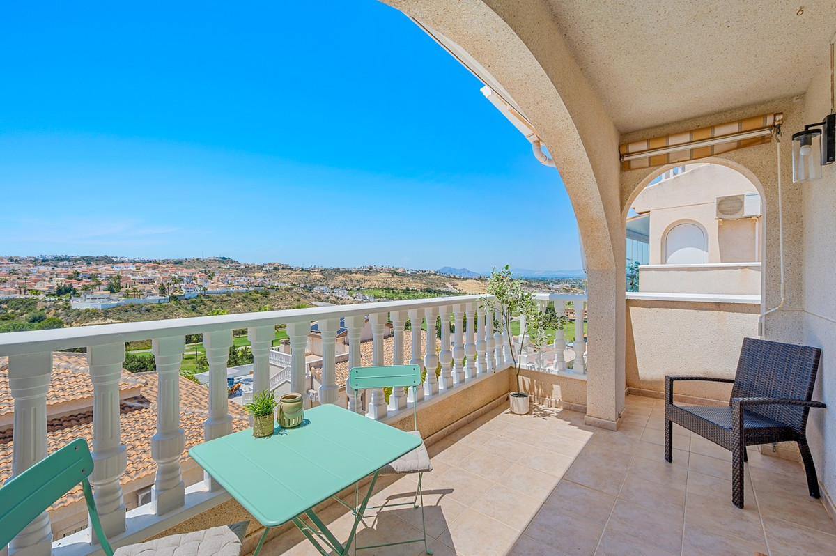 Huis te koop in Ciudad Quesada | 3 slaapkamers H5422141