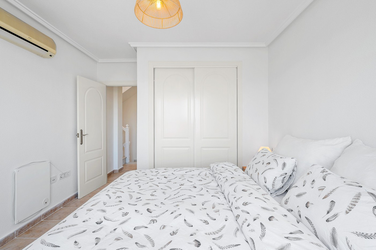 Huis te koop in Ciudad Quesada | 3 slaapkamers H5422141