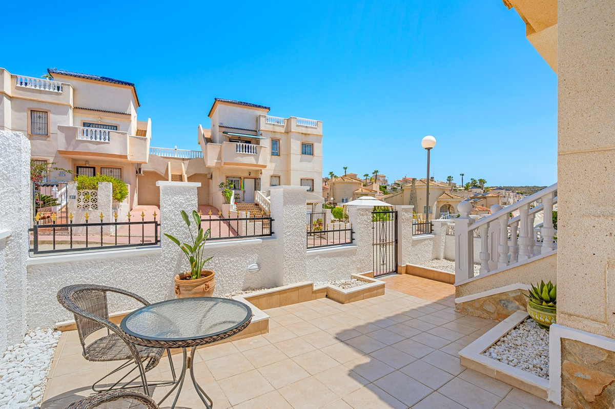 Huis te koop in Ciudad Quesada | 3 slaapkamers H5422141