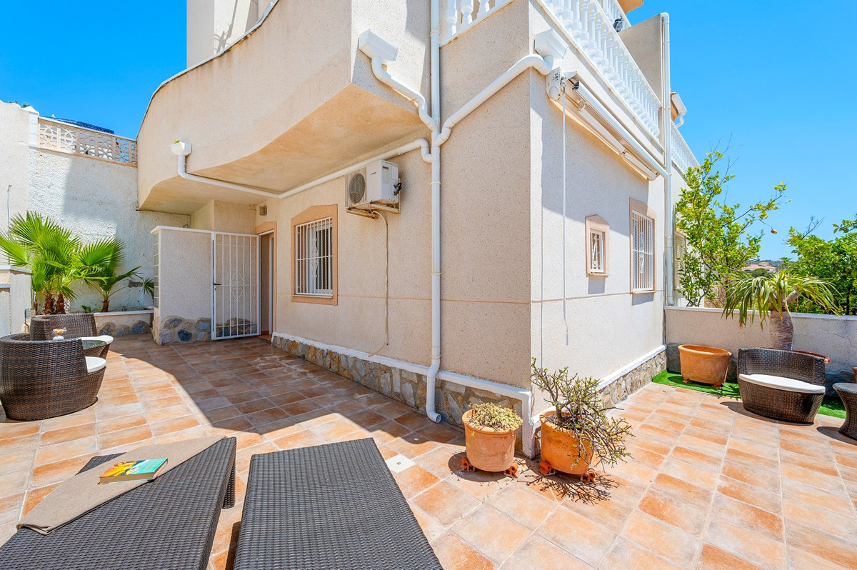 Huis te koop in Ciudad Quesada | 3 slaapkamers H5422141