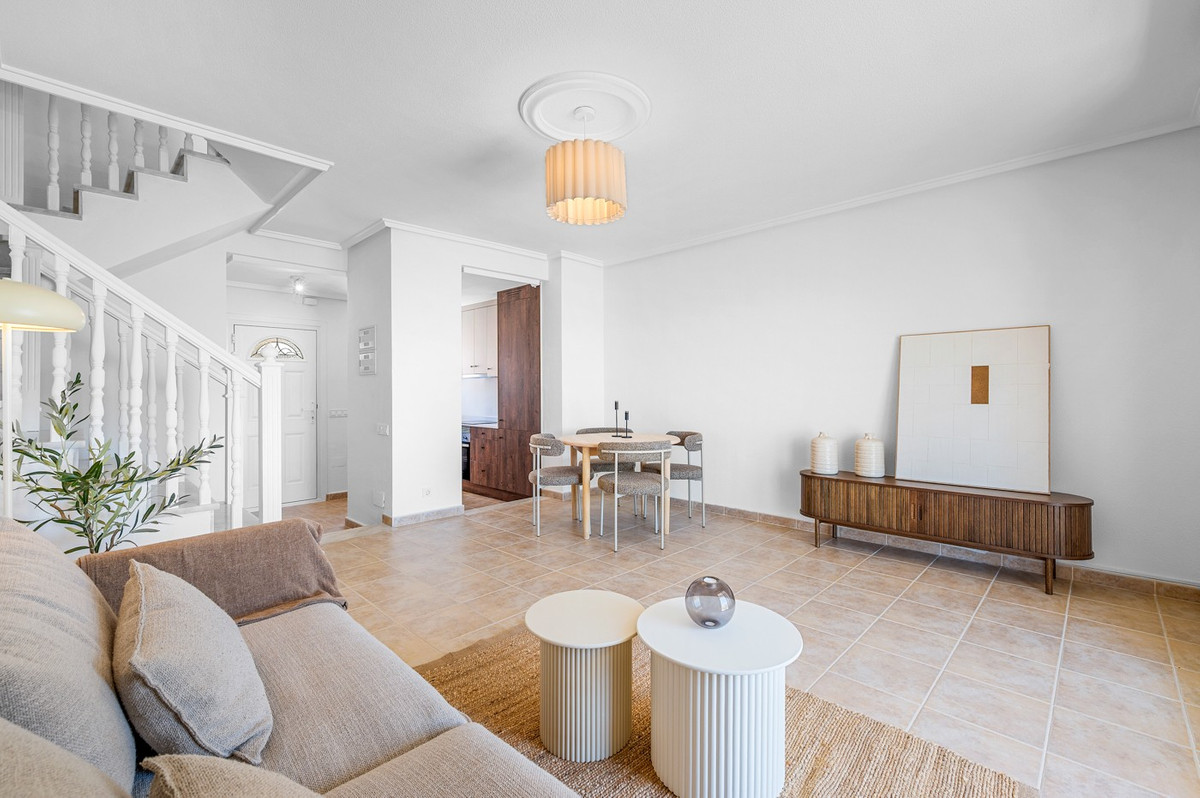 Huis te koop in Ciudad Quesada | 3 slaapkamers H5422141