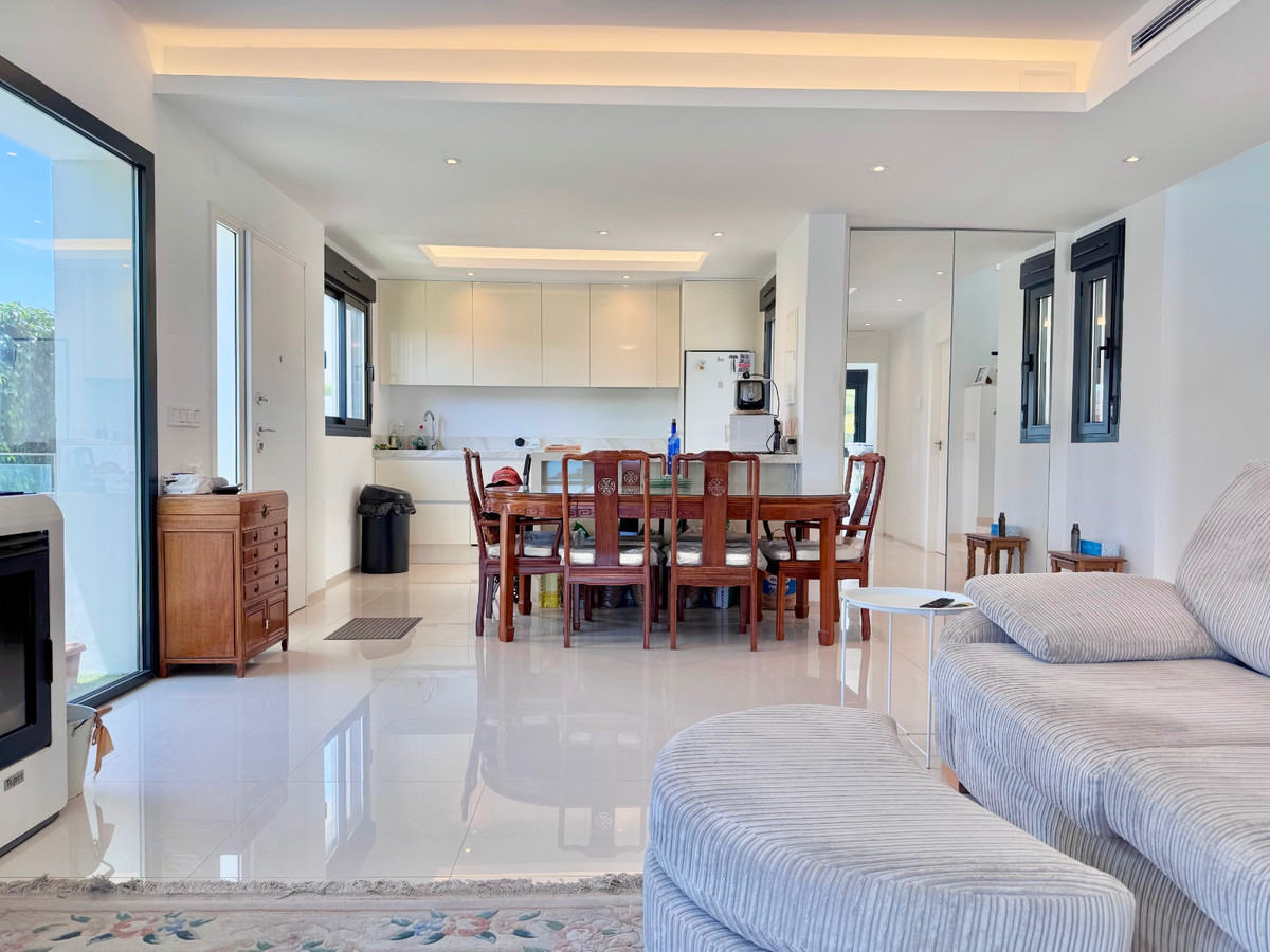 Property main view 13