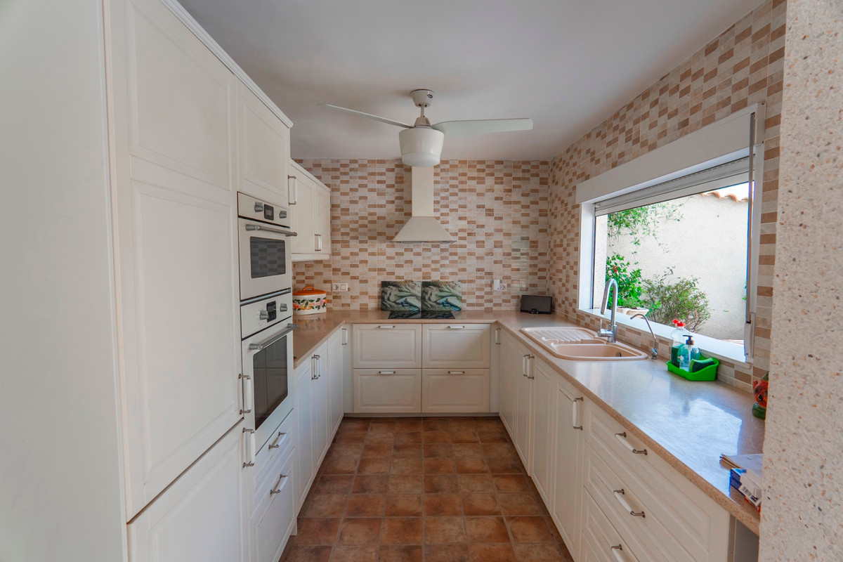 Huis te koop in Ciudad Quesada | 4 slaapkamers H5429344