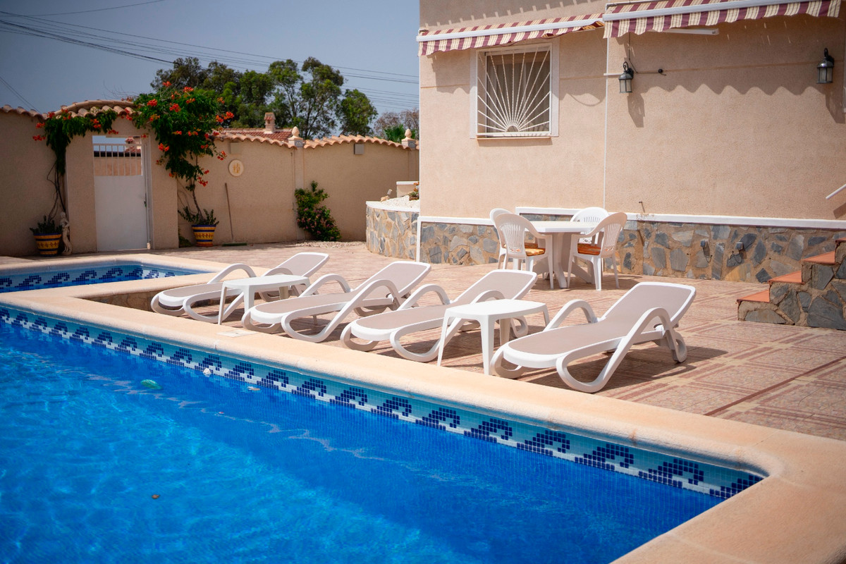 Huis te koop in Ciudad Quesada | 4 slaapkamers H5429344