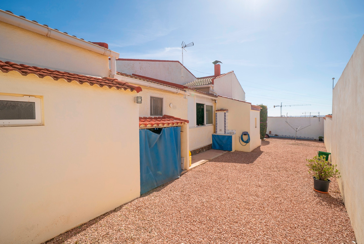 Huis te koop in Ciudad Quesada | 4 slaapkamers H5430697
