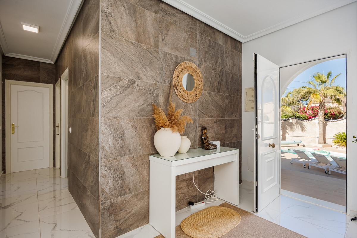 Property main view 33