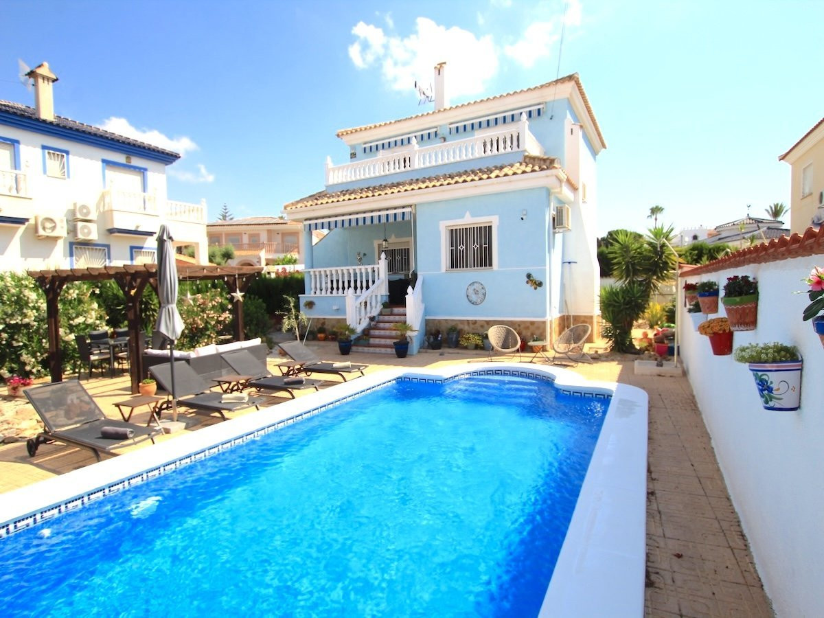 Huis te koop in Ciudad Quesada | 5 slaapkamers H5436256