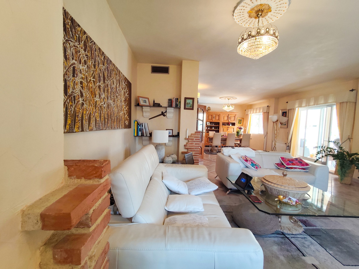 Huis te koop in Ciudad Quesada | 5 slaapkamers H5438929