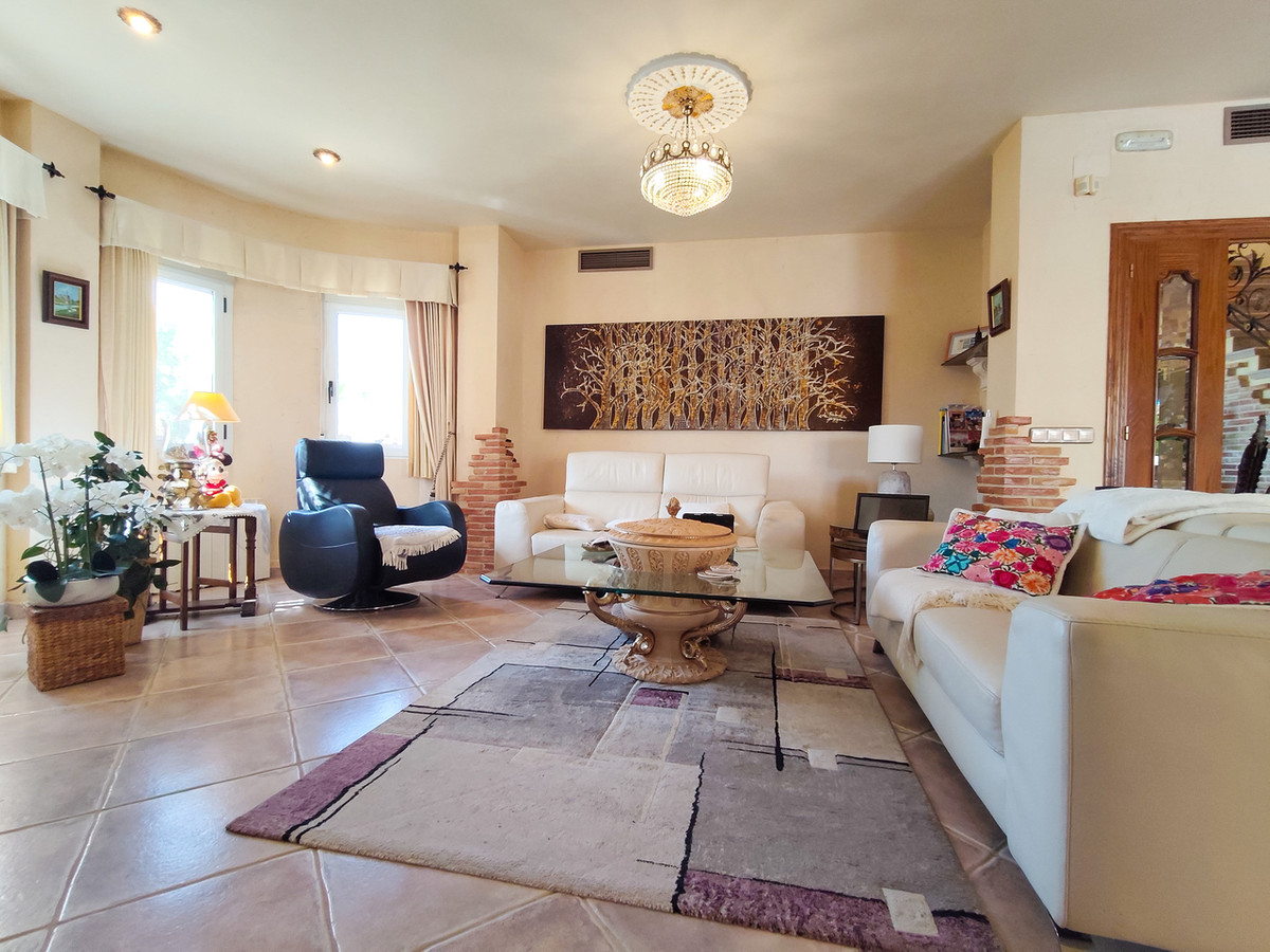 Huis te koop in Ciudad Quesada | 5 slaapkamers H5438929