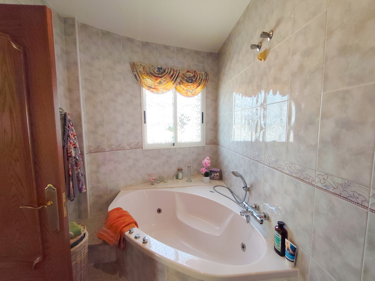 Huis te koop in Ciudad Quesada | 5 slaapkamers H5438929