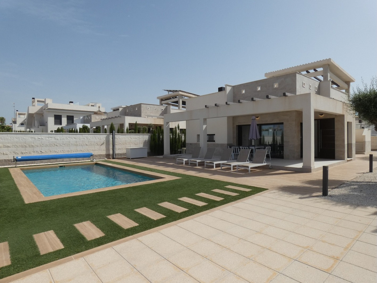 Huis te koop in Ciudad Quesada | 3 slaapkamers H5439991