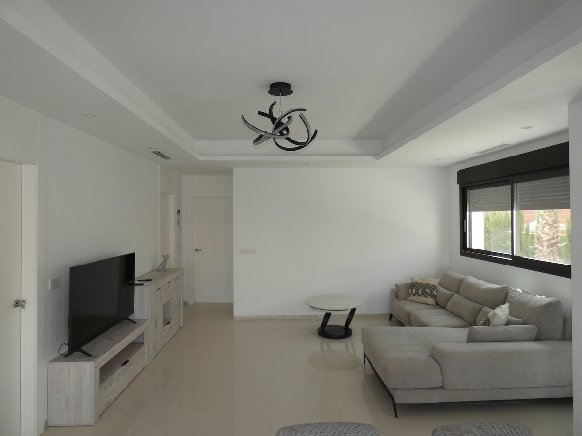Huis te koop in Ciudad Quesada | 3 slaapkamers H5439991