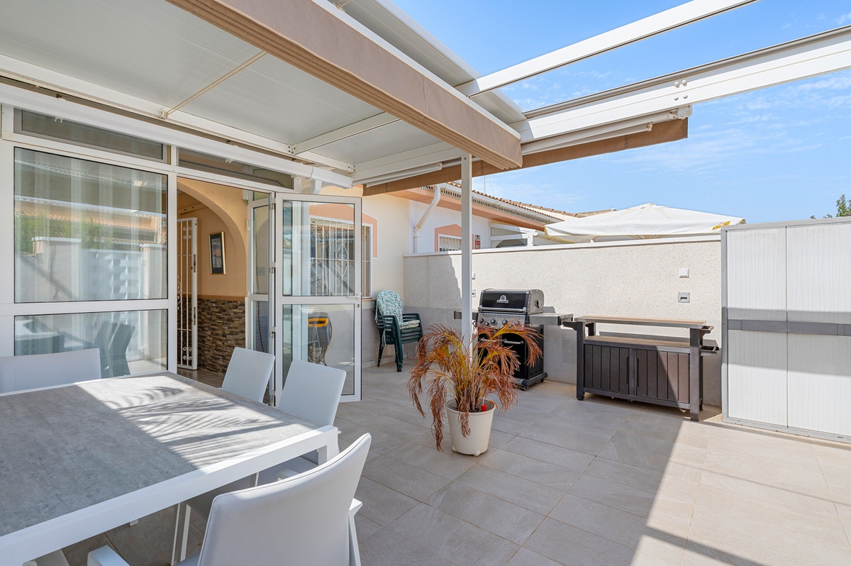 Huis te koop in Ciudad Quesada | 2 slaapkamers H5440018