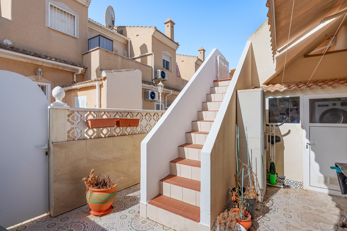 Huis te koop in Ciudad Quesada | 2 slaapkamers H5440018