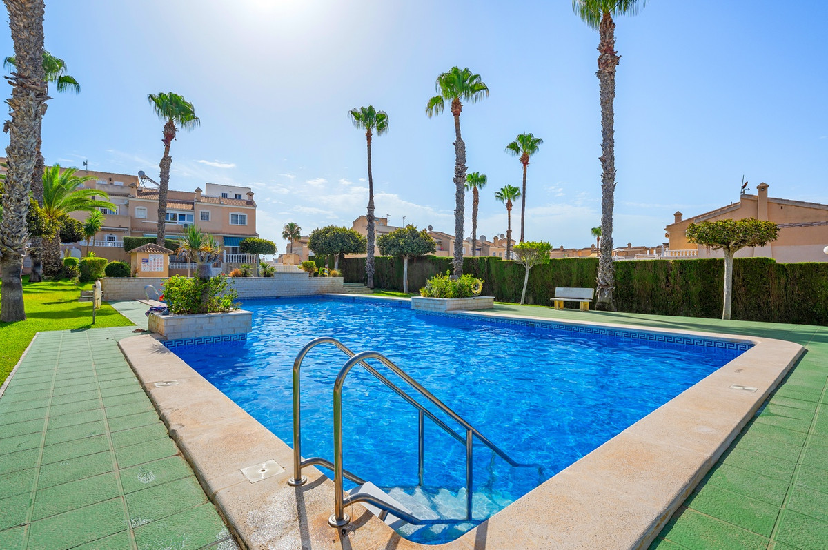 Huis te koop in Ciudad Quesada | 2 slaapkamers H5440018