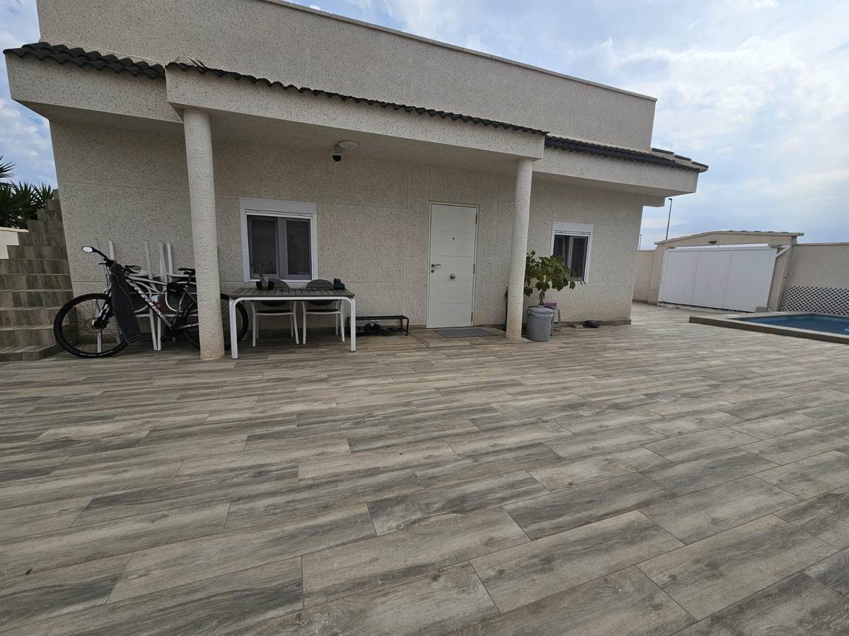 Huis te koop in Ciudad Quesada | 4 slaapkamers H5442529
