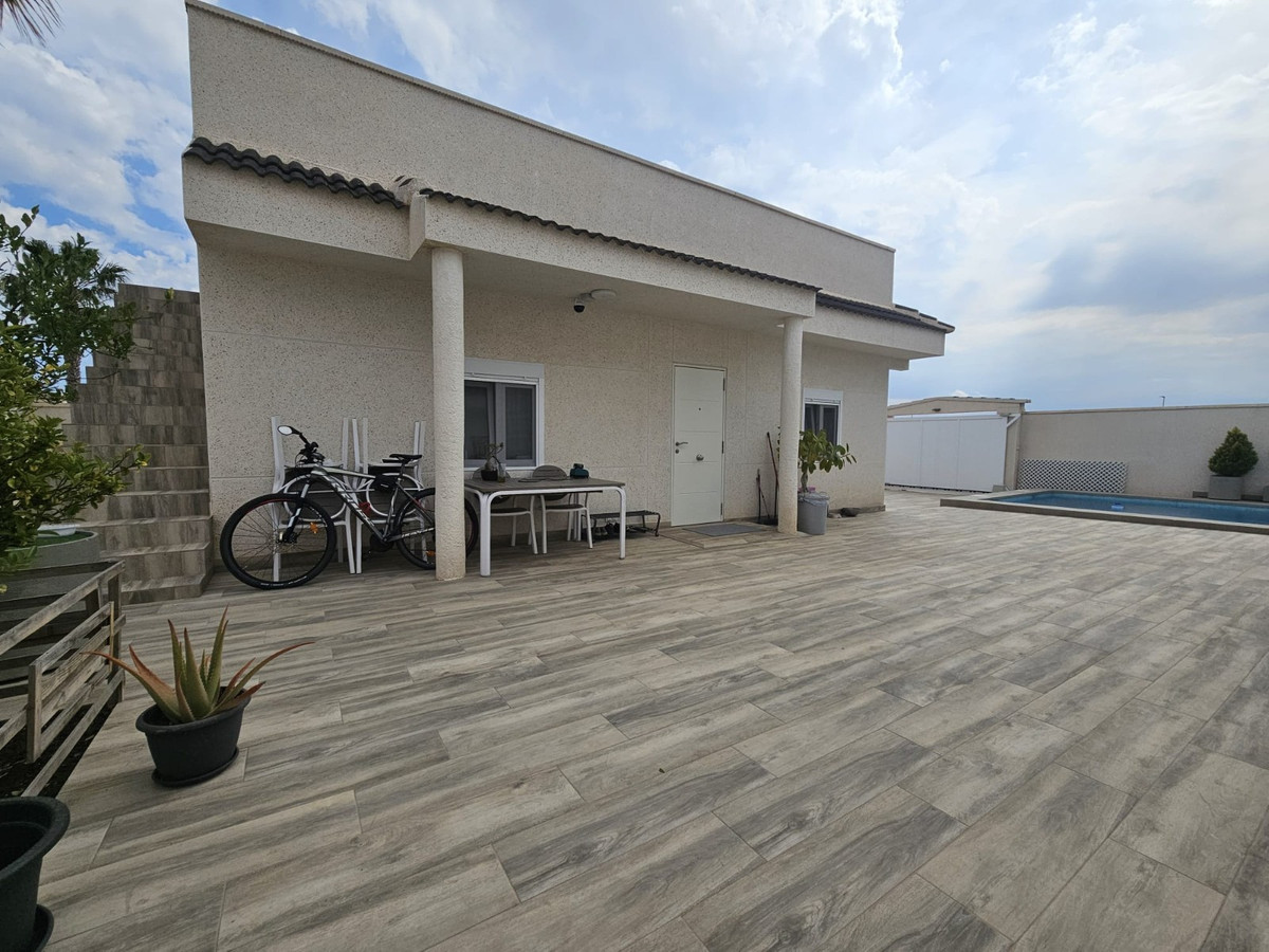 Huis te koop in Ciudad Quesada | 4 slaapkamers H5442529