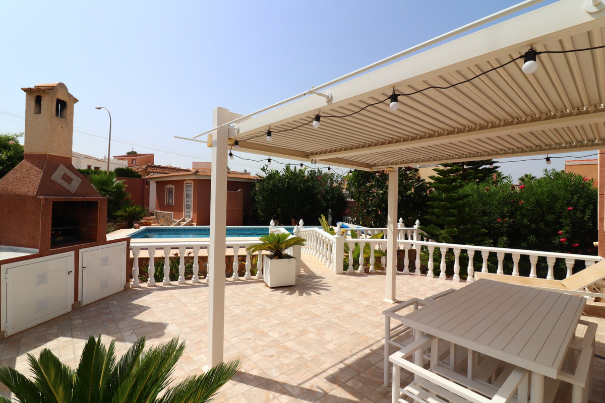 Huis te koop in Ciudad Quesada | 3 slaapkamers H5446948