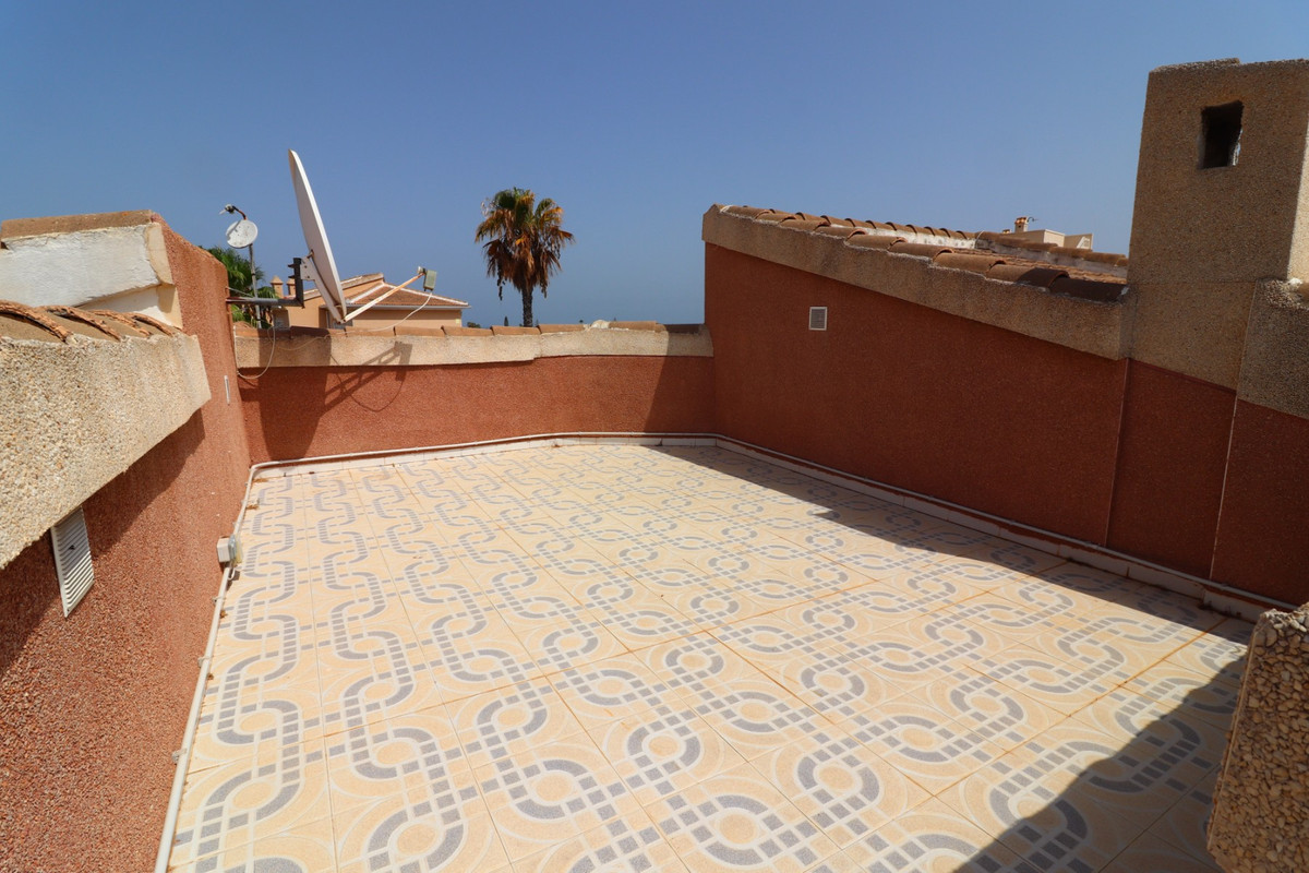 Huis te koop in Ciudad Quesada | 3 slaapkamers H5446948