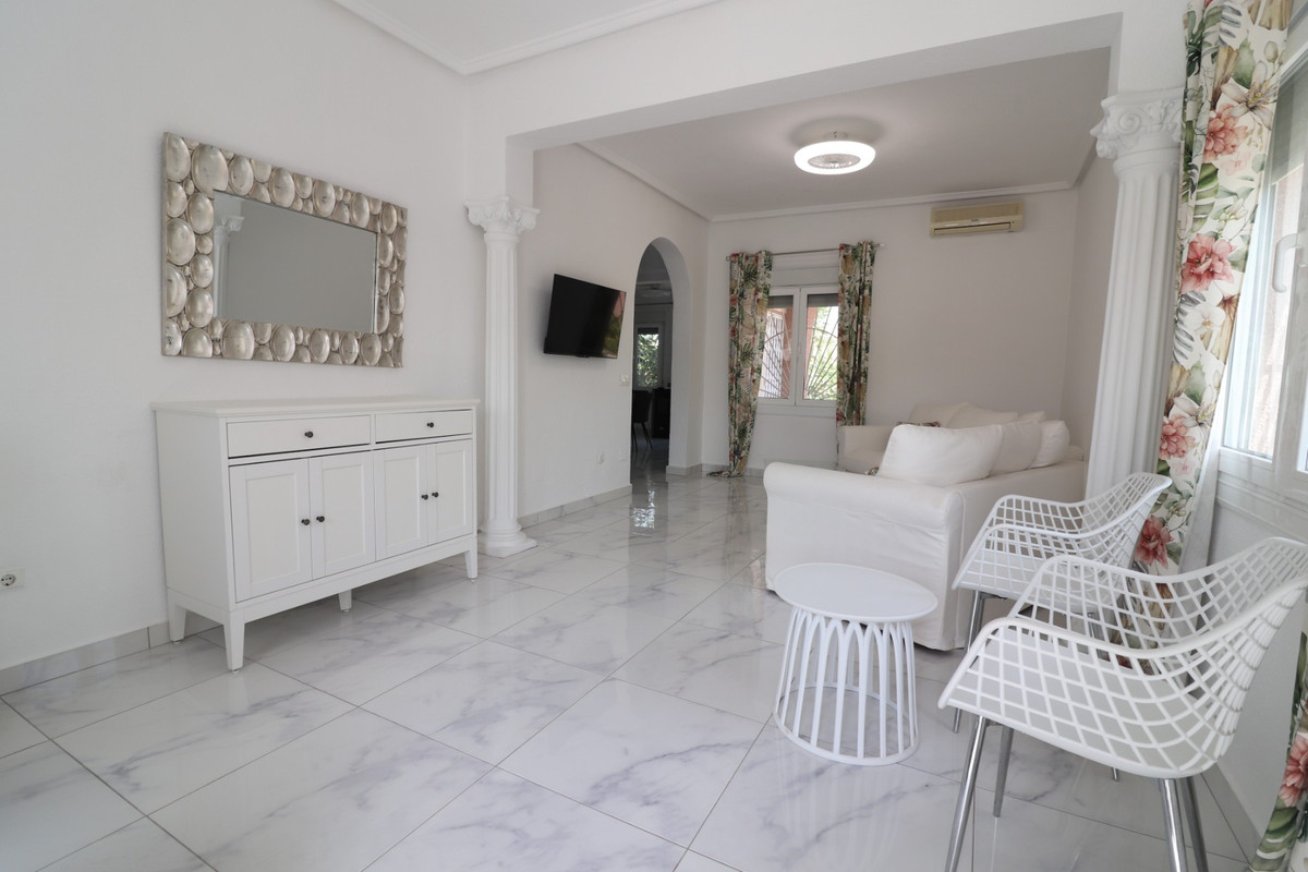 Huis te koop in Ciudad Quesada | 3 slaapkamers H5446948