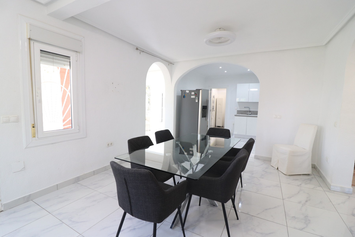 Huis te koop in Ciudad Quesada | 3 slaapkamers H5446948