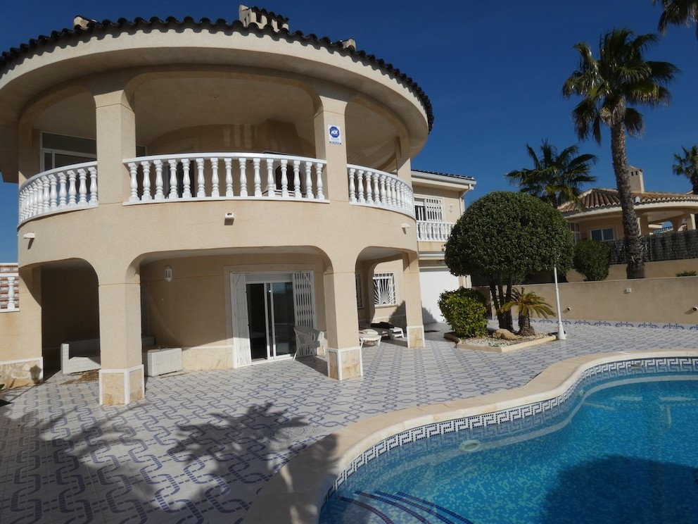 Huis te koop in Ciudad Quesada | 4 slaapkamers H5448469