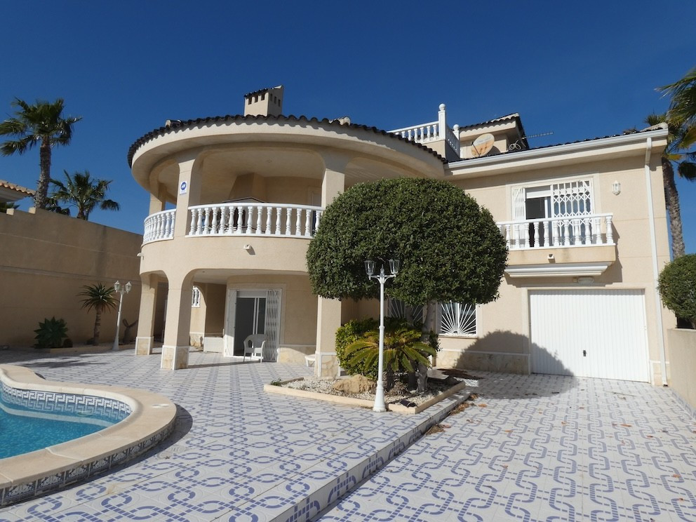 Huis te koop in Ciudad Quesada | 4 slaapkamers H5448469