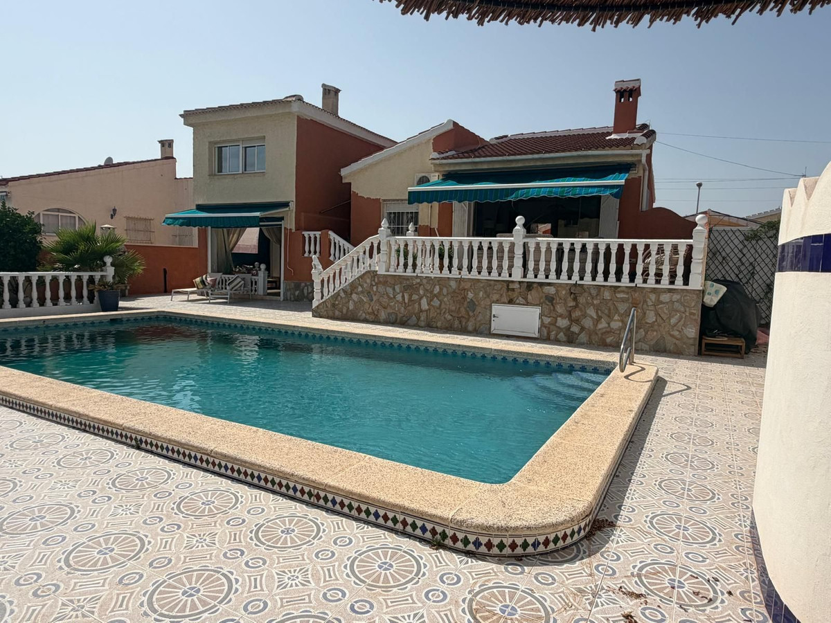 Huis te koop in Ciudad Quesada | 4 slaapkamers H5450350