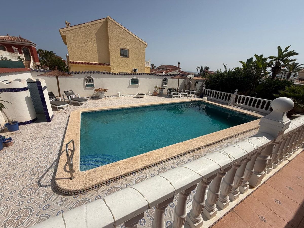 Huis te koop in Ciudad Quesada | 4 slaapkamers H5450350