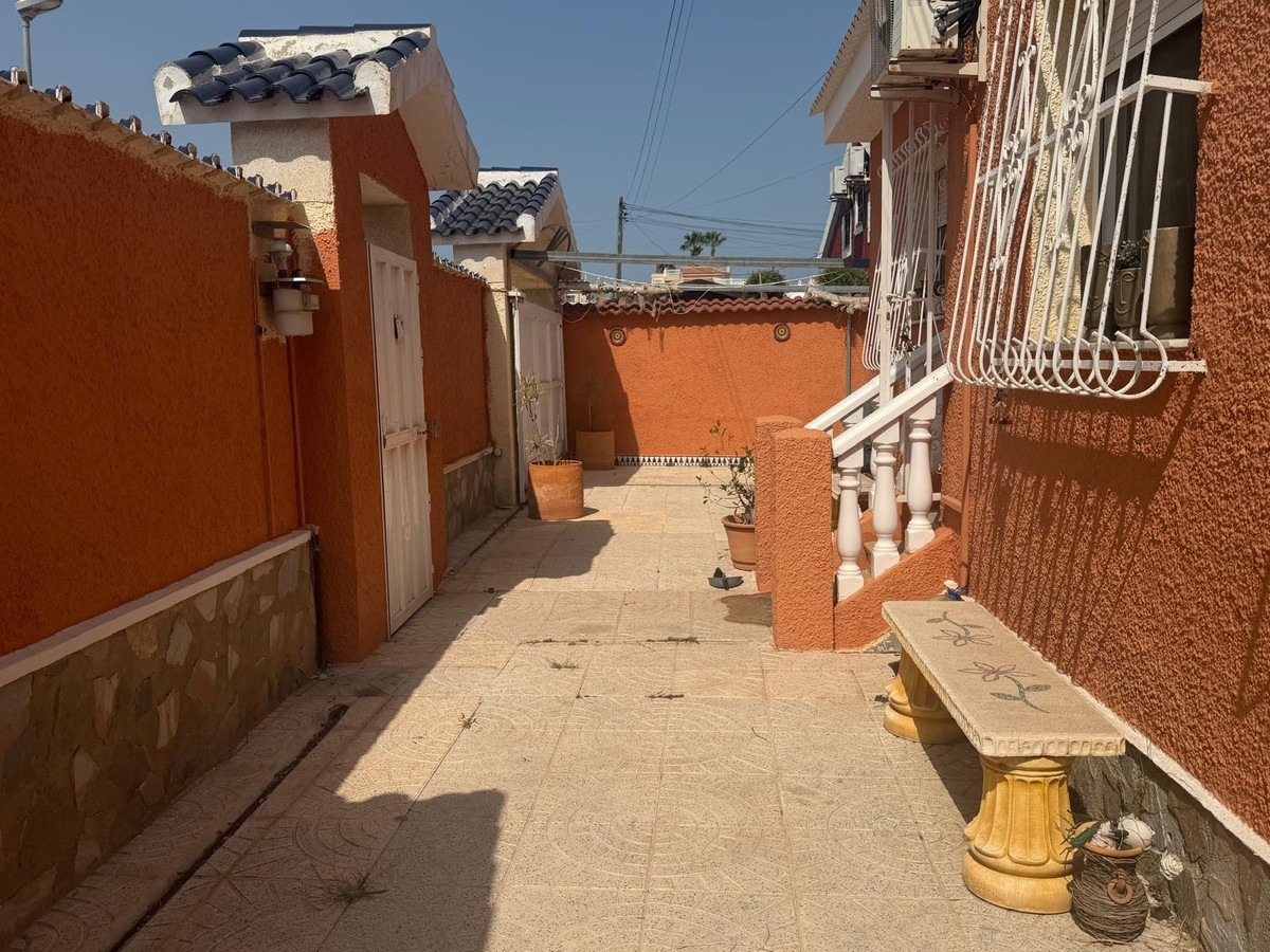 Huis te koop in Ciudad Quesada | 4 slaapkamers H5450350
