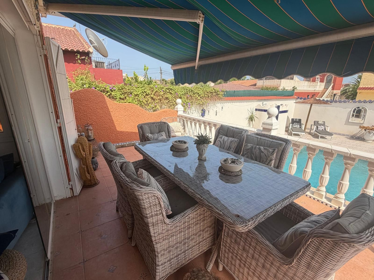 Huis te koop in Ciudad Quesada | 4 slaapkamers H5450350