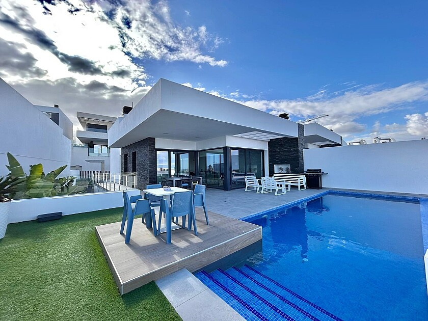 Huis te koop in Ciudad Quesada | 3 slaapkamers H5456233