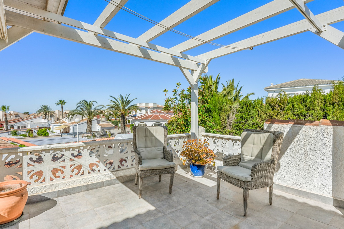 Huis te koop in Ciudad Quesada | 5 slaapkamers H5459767