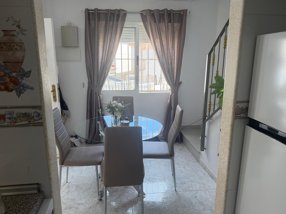 Huis te koop in Ciudad Quesada | 3 slaapkamers H5461846