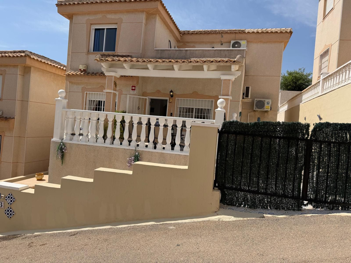 Huis te koop in Ciudad Quesada | 3 slaapkamers H5461846