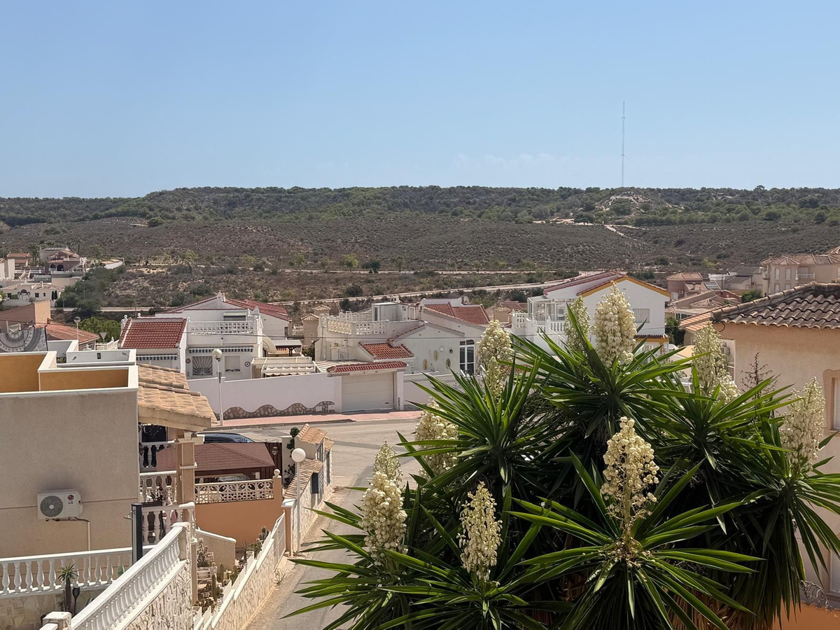 Huis te koop in Ciudad Quesada | 3 slaapkamers H5461846