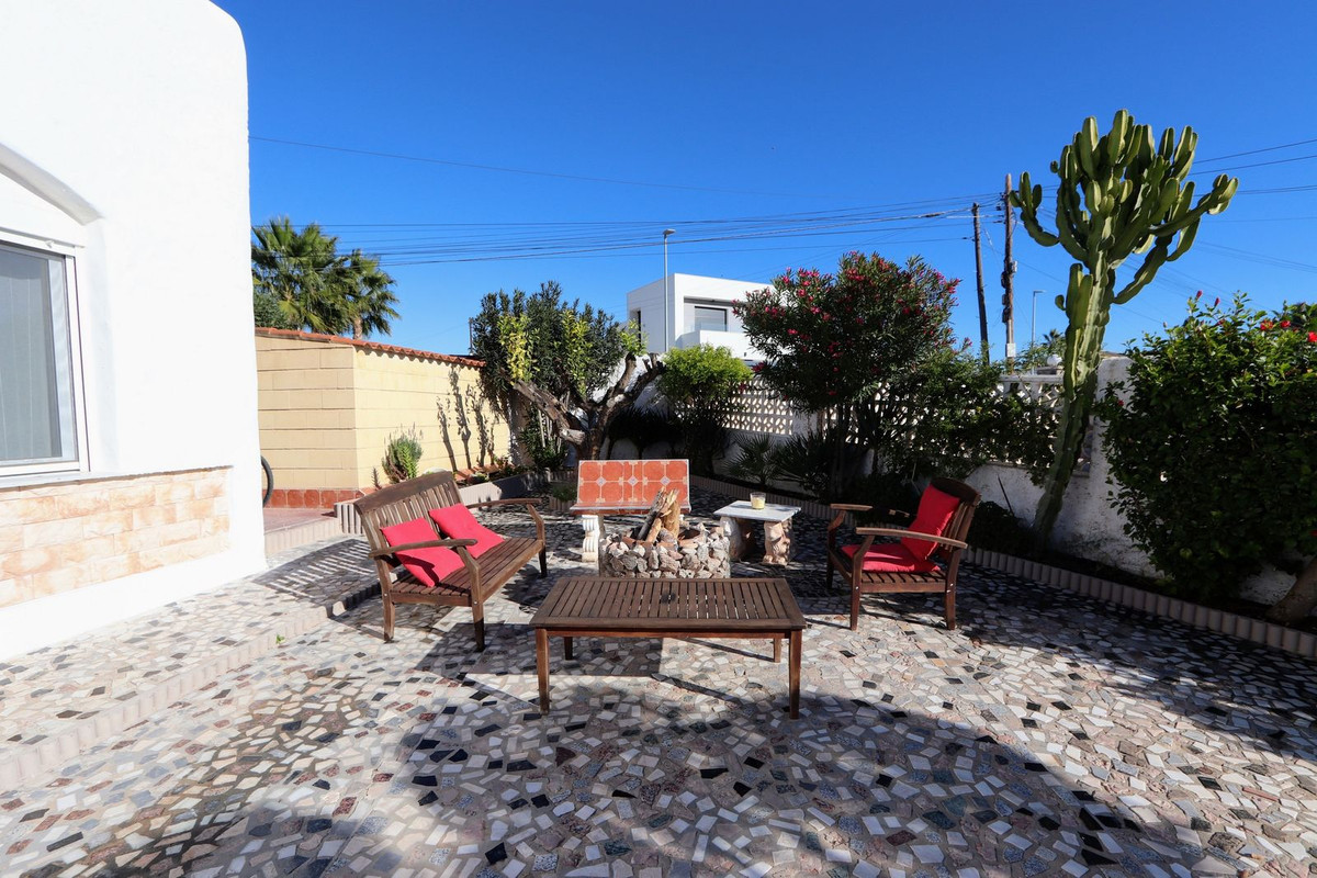 Huis te koop in Ciudad Quesada | 6 slaapkamers H5468263