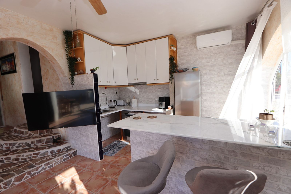 Huis te koop in Ciudad Quesada | 6 slaapkamers H5468263