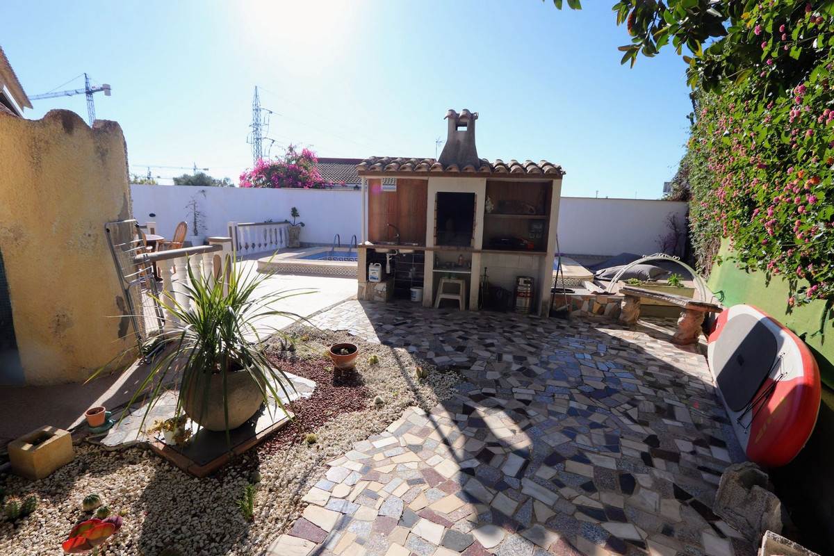 Huis te koop in Ciudad Quesada | 6 slaapkamers H5468263