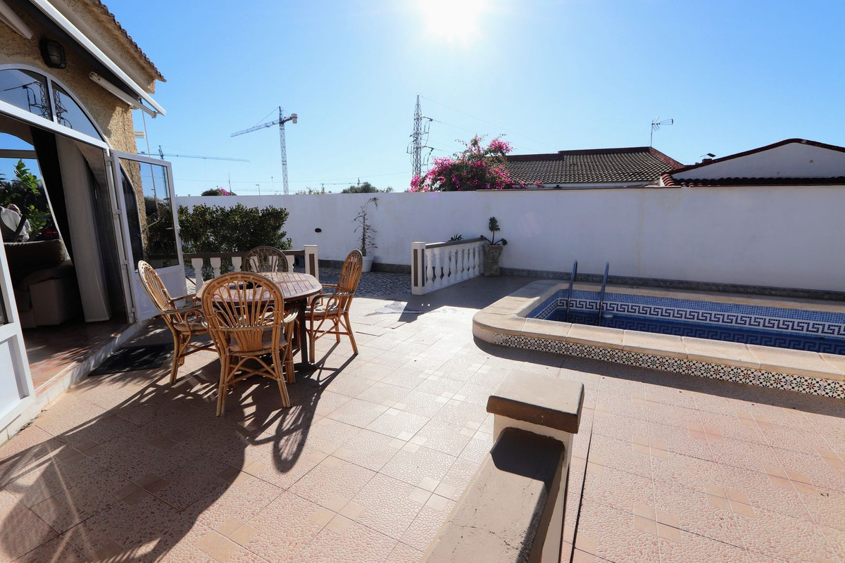 Huis te koop in Ciudad Quesada | 6 slaapkamers H5468263