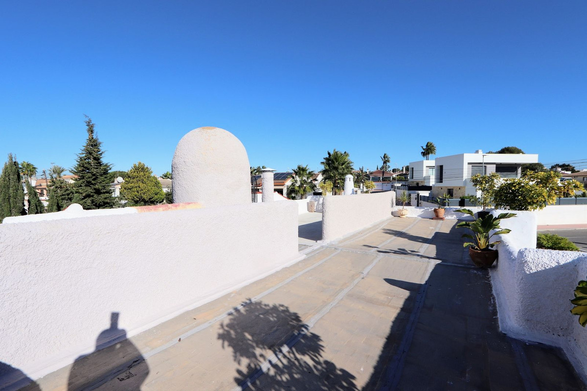 Huis te koop in Ciudad Quesada | 6 slaapkamers H5468263