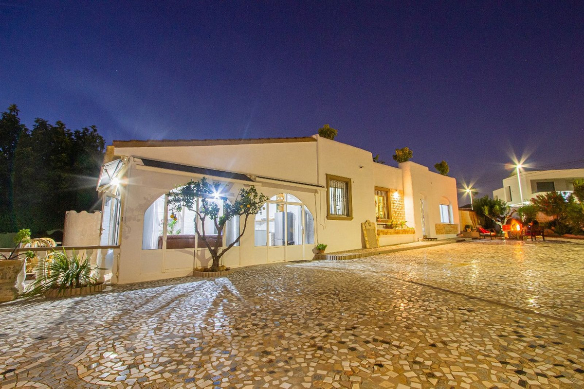 Huis te koop in Ciudad Quesada | 6 slaapkamers H5468263