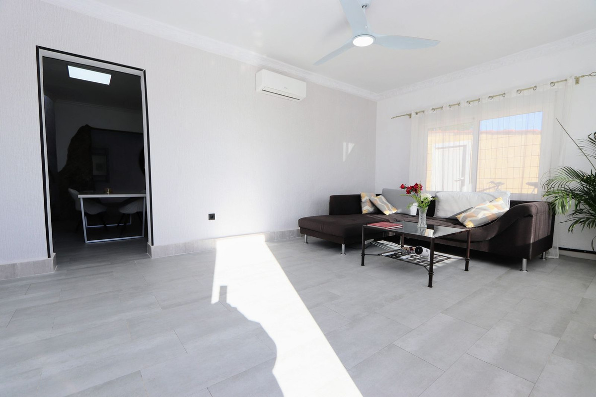 Huis te koop in Ciudad Quesada | 6 slaapkamers H5468263